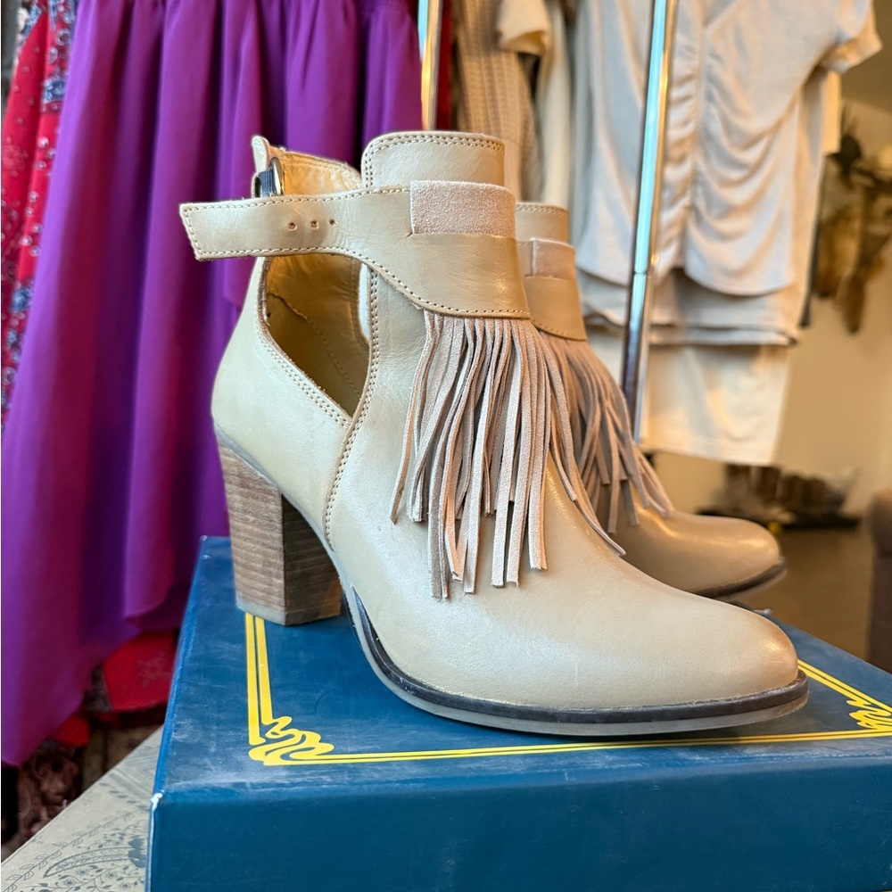 Sbicca Cream Heeled Boots with Fringe